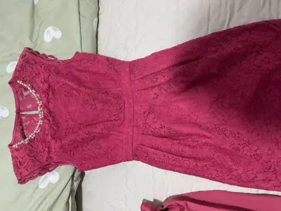 挖煤姬这个软件，感觉非常好，价格实惠，品质优良，速度挺快，包装很好，物流保障性高，很好的购物软件！我这次买的衣服特别好看，好开心好幸福。价格实惠，运费我使用了积分减免了不少运费，我第一次寄EPL，运输时间挺快的，总共用时9天就收到了。 到手之后，我真的很惊喜。衣服质...