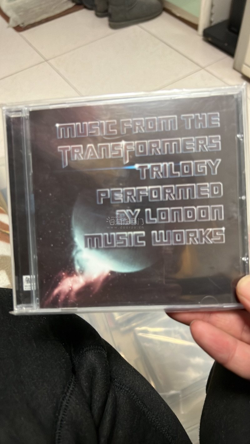 已经使用挖煤姬平台代购2年了 购买的商品基本跟平台提供的日本网站链接描述的一致 自己也买到了好多心里一直想要的cd唱片 平台真实可靠从来不弄虚做假 真的是讲信誉的 当然我也买到了自己喜欢的东西 感谢平台