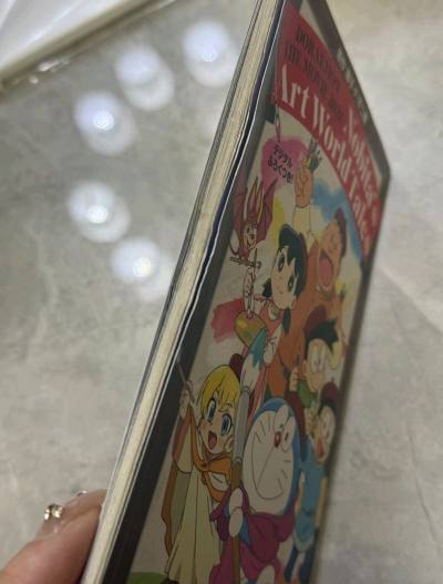 我是哆啦A梦的粉丝，很想买系列的周边，但是国内购物平台上面的东西又太贵了。在挖煤姬上发现有便宜的价格，果断入手买了。很高兴能够买到自己喜欢的东西，以后还会继续剁手的。