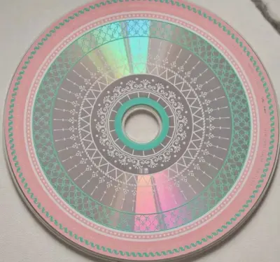 挖到宝了家人们!挖煤姬这个APP也太洁易上手，下单秒切，完全不怕心仪好物被抢。客服响应迅速，还有各种优惠券，积分抵扣运费活动，性价比超高。物流速度快，包装严实，海淘选它就对了！
李遐怡这张碟真的超好看的