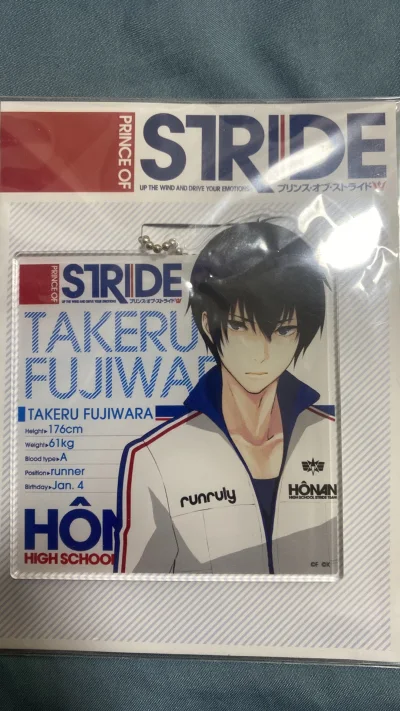 用姬姬切到喜欢的周边，开心，我推围巾太棒了
我会永远溺爱我推和姬姬
物流速度很快，很适合单机切煤的宝宝