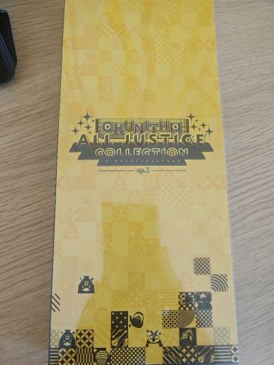 在挖煤姬下单的第三周，包裹就以竹蜻蜓专线抵达国内，全程仅耗时12天。打开包裹的瞬间，我被内部严实的防护震惊——除了商品自带的原包装外，平台额外填充了三层气泡膜和防撞纸板，连边角都做了加固处理。我购买的二手动漫周边碟片完好无损，碟面连指纹都没有，可见仓库分拣时的细...