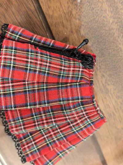 在日拍上搜搜罗罗，买到了很多稀有又美丽的小衣服，很多甚至是好几十年前的绝版款，这种浪里淘沙的感觉这也是日淘的乐趣～