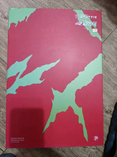 rah假面骑士仁叔，全配无损盒说全，灯也没毛病，成色很好，地台也不错，期待下次购买，平台的评论留言期待多点选项