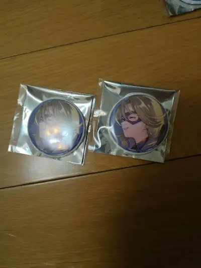 作为模型爱好者，挖煤姬的「X光验货」服务彻底打消我对中古商品品相的顾虑。上月购买的限定版高达模型，通过平台提供的X光影像确认内部骨架无断裂后，才放心支付尾款。收货时发现平台不仅按要求加装了防震支架，还附赠了日本原装的模型工具套装。更贴心的是「准称宝」服务，当包裹实际...