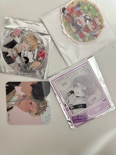 挖煤姬是一个跨境转运平台，支持代拍日拍，合单发货和积分抵扣运费，让用户轻松淘遍日本好物!这次用的是可追踪小型航空线路，速度也是很快~一个礼拜买的谷子就美美的到手啦^_^
年末淘到了不少好物，都是可爱动漫制品，哈宝的亚克力立牌蹲好价蹲了好久，也特别喜欢，亚克力制品容易...