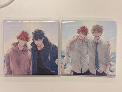 Given的这两张柄图本来我就很喜欢，这次场贩还有帆布画就一定要入手了～从挖煤姬切煤可以用优惠券，本来卖家就挺便宜的，这下更值了～立刻入手了～而且还可以走包税路线，邮费也值麻了～樱花妹的包装很全面，完全是安全抵达～总之，很愉快的购物体验