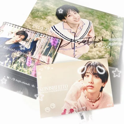 因为自推是2.5次元小演员，相比国内二手交易市场，煤炉物品种类会丰富非常多，价格也更低。
物流走竹蜻蜓路线都能在下单后的一个月内拿到实物，包装也很好。