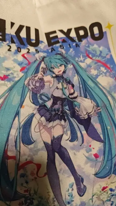 第一次切了闪电市集的东西，切的时候还有点不安，因为太便宜了。抱着试一试的心态切了。东西到了，点数全的，物流速度也很快。就是运费让人眼前一黑