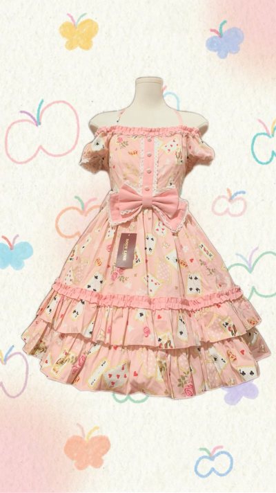 本次分享在挖煤姬购买的一件bodyline的lo裙，成色很新带吊牌，全面有大大的蝴蝶结胸针，扑克牌印花很可爱，是在挖煤姬雅虎日拍网站上买的，出价及时顺利拍到，国际物流速度很快十几天就到货了