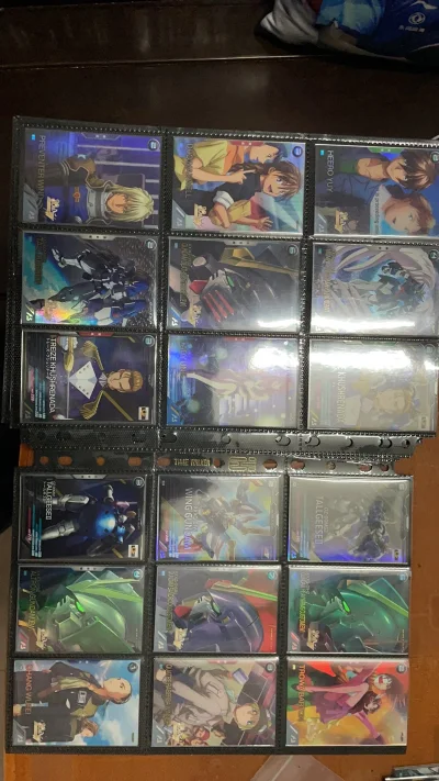 一个系列的卡片最有魅力的是它的收集过程，挖煤姬提供了多种的平台，能够更快更多的收集好卡片。高达系列个假面骑士的系列都是一阵套才是最好看的，期待能碰到最后一张。