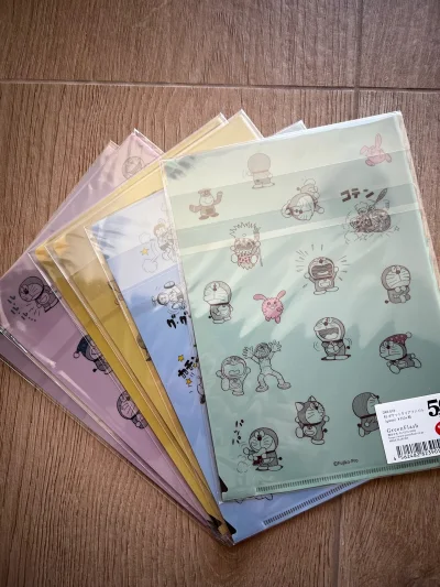 收到挖煤姬海淘的龙珠藤子不二雄哆啦A梦文件夹，一如既往的完美打包，没有任何折损，非常满意，还会继续海淘的。