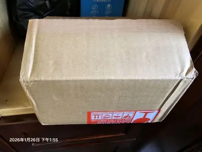 很满意，收藏成色，背部的光圈贴了膜保护，上一任机主还是很爱护，已经收集了一堆psp了，哈哈哈，中毒的路上。