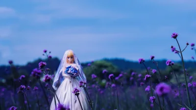 婚纱saber海淘圆满下车！外箱加固到位，手办全新无瑕。1/6比例身形匀称，脸部刻画精致，眼神温柔又带娇俏，配色还原动画，场景氛围感拉满，细节控狂喜。正版品质在线，收藏价值高，海淘流程省心，到手幸福感爆棚