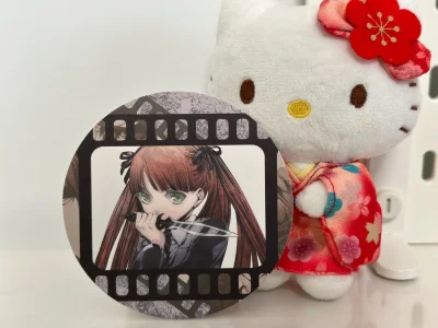 薄薄的杯垫在挖煤姬上买都不用担心会压坏，因为包装很严实，每一次都是放心的购物，好评好评，app内有很多可选的店铺包括骏河屋、雅虎等，很全面！