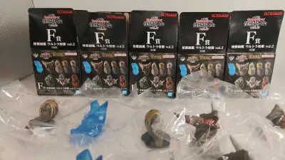 这次的一番赏怪兽超大全冰箱贴亏麻了，买了十个盲盒打开只有五款，每一款都重复了一个，没有能够集齐八个全部款式，只能再次买剩下的三款了。