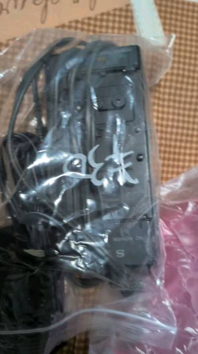 物流速度较快,一个多星期就收到索尼多功能播放机，没有损坏，功能正常，年代虽久,图像清晰,东西包装严实，平台购物方便快捷，航空运及时给力，还会继续购买支持，大力推荐挖煤姬平台购物!