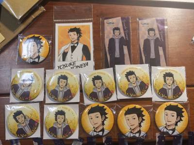 第n次挖煤姬切煤开箱，走的ems路线，运气很好，用了很多泡沫纸包裹，纸箱很结实，切了很多境界触发者谷子，很多好价复数。