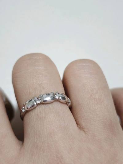 这次入手了一个轻松熊的小模具，熊头不锈钢超可爱。还有一只熊头戒指，细致小巧，盒子包装也很多轻松熊元素。挖煤姬竹蜻蜓一如既往速度快包装完美。