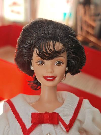 作为收藏中古芭比多年的爱好者，一直苦于国内渠道难寻品相靠谱的老娃，这次通过挖煤姬代购的体验彻底刷新了期待！平台操作简直像打开了通往复古宝藏的挖煤姬，界面清晰无广告，搜索功能精准，轻松就能筛选到日本本土二手市场的稀缺款式，不用再像以前那样四处托人打听。
 
最打动我的...