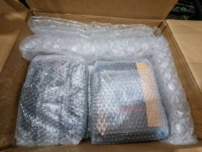 这次用的是海运，因为海运便宜一点，而且买的是重量比较大的主机，感觉现在岛内的东西涨了好多，和国内差不多价格，仅仅是选择多一点。