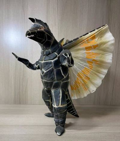 800体限定，整体对剧中形象的欢迎非常生动，一对布灵布灵的大翅膀非常讨人喜欢，作为ccp系列中相对稀有且比较容易运损的角色，能在平台的打包下安全下车，真的nice！