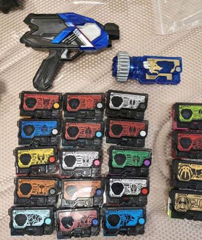 ，感谢组织，感谢挖煤姬，一次性集齐全部传说骑士密钥，枪的成色好非常好，物流很快很放心，比国内便宜多了，芜湖