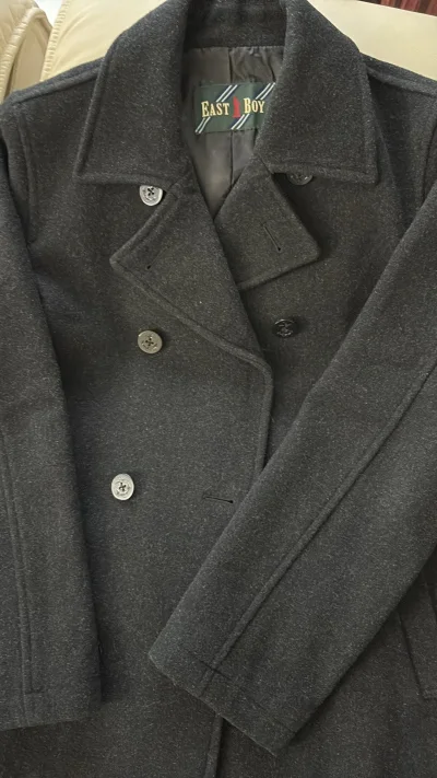 东西收到以后马上查看，发现与图片描述一致，超级喜欢，卖家发货速度很快，服务也很到位，给老板点个赞，下次还会来购买！