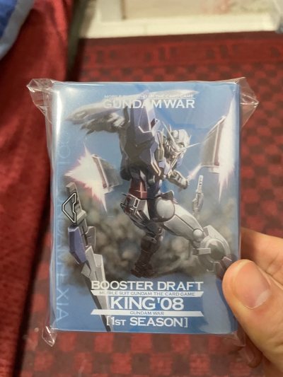 又一次愉快的购物，收到的商品完好无损，非常新，都是绝版物，卖家保存的非常好，挖煤姬现在速度越来越快了，好评