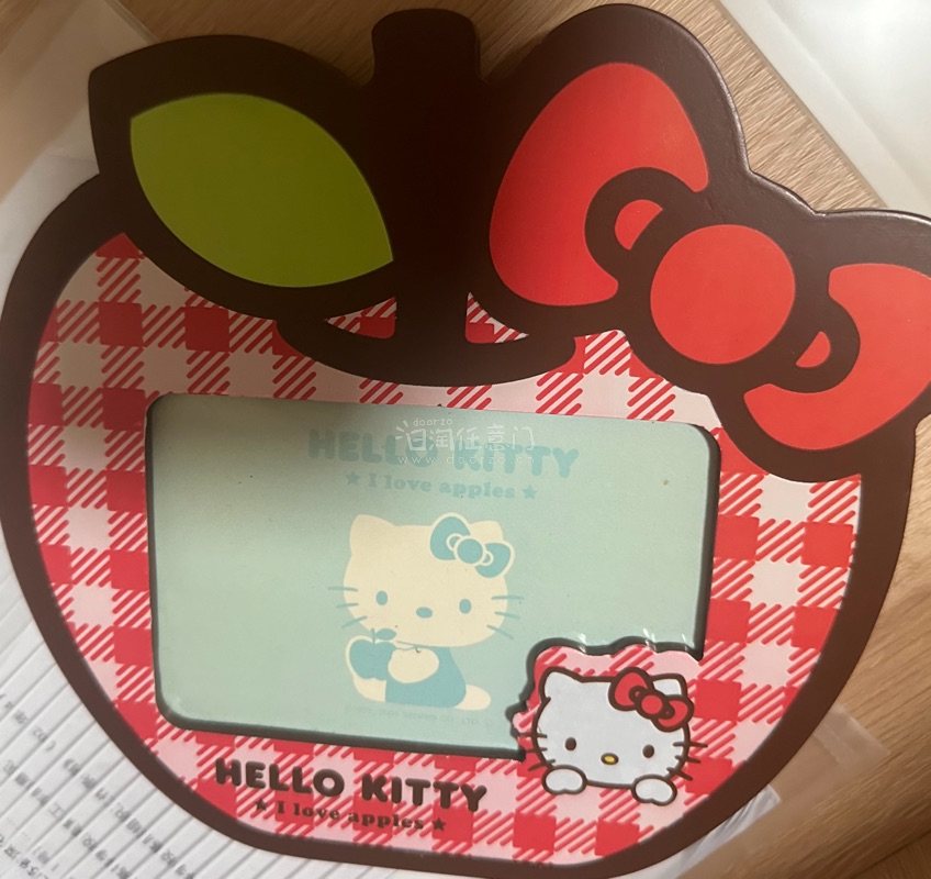 已经是第二次挖煤了，上次东西重量比较重，选择了海运，时长约20多天。这次买的小东西体积也比较小，所以选择的是邮政ems ，市场约5天左右，还是很迅速的。邮政这次还用了积分抵扣，很划得来，挖煤快乐！