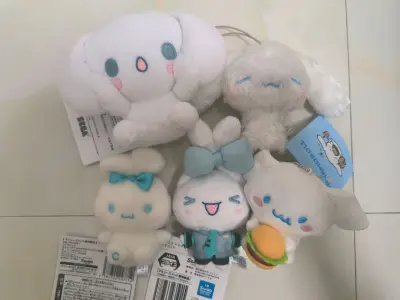 这次在平台代购了几只玉桂狗玩偶，从下单到收货整个过程都非常顺利。代切操作简单，客服响应及时，打包时还主动帮忙做了加固，非常负责。
选择的海运渠道比预想中快，大约20天就安全到手。虽然外箱有正常的运输痕迹，但内部填充充足，玩偶的包装和状态都完好无损，和商品描述完全一致...