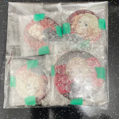 在挖煤姬切了好多好物,这次切的东西比较杂，有几只小樱的毛绒玩偶，各种ip的谷子和包包，非常非常可爱，在挖煤姬办活动下单的，算下来非常好价。走的竹蜻蜓也挺快的，半个月左右就收到了，东西都安全收到，箱子非常厚实，没有出现任何问题。整体购物体验都很好，期待再次回购。