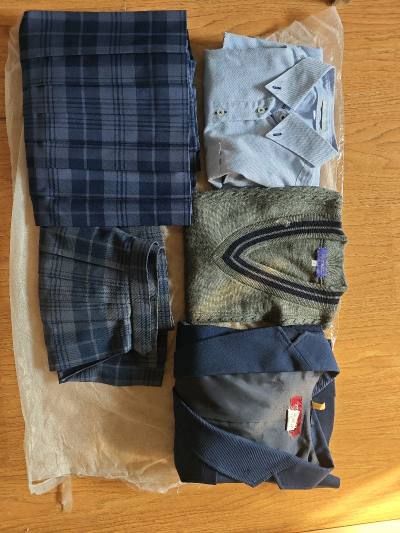 大家好呀！这是我的一月挖煤姬切煤分享，这次是我在挖煤姬买的日制校供，衬衫和马甲包装的很好，包裹很严实，都有泡泡纸保护，这次我选择的是epl新路线，这个路线性价比超级高，空运一周就可以到手啦！加上挖煤姬的积分抵扣超级划算，下次还会使用挖煤姬这个切煤APP！