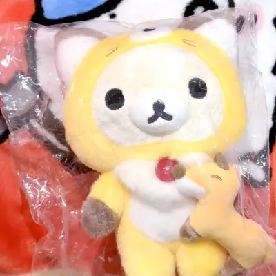 北海道札幌限定的小狐狸轻松熊妹妹，三浦酒店限定穿着西瓜服装的轻松熊妹妹很有夏天的感觉。竹蜻蜓速度快，包装好，很满意。