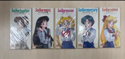 二次元海淘锁死挖煤姬！精准搜到稀有款，平台打包超用心，硬纸板加固原盒+气泡柱防护。物流节点清晰可查，品相和描述一致，新手也能轻松上手～