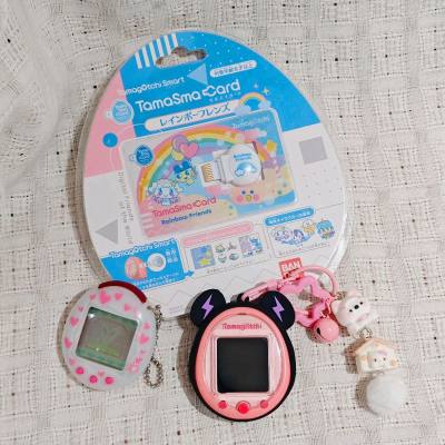 最近迷上了在挖煤姬打拍卖，得标了拓麻歌子和喷喷手柄！走的竹蜻蜓专线没有等很久也是在年前美美到手！包装的很好一点损伤都没有。粉色的拓麻歌子smart小小一个非常可爱，已经开始养我的电子宠物啦！期待新的一年能用挖煤姬淘到更多的宝贝?