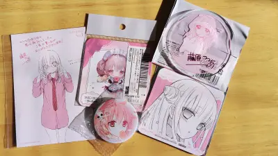 切煤海运安全收货！购物秒切，服务体验特别好，客服有耐心，申请以及咨询服务处理很迅速，从申请合箱一直到快递到手全程顺顺利利，到手了美丽周边和漫画，东西完好，快递包裹严实，泡沫纸防震到位，之后有需求还会继续下单！