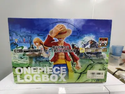 这次入的是“战火的残火 新的旅途篇”，一盒6个角色。这种老盒能买到全新未拆的，真的很惊喜。挖煤姬的煤炉代购渠道太靠谱了，完美满足了我这种老物爱好者的需求。