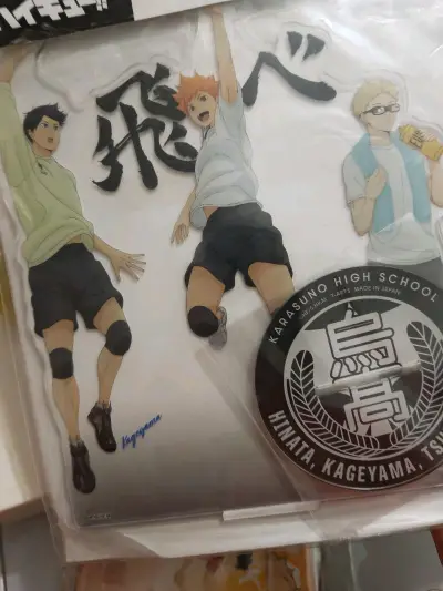 很开心很完美的一次购物体验，特别可爱的三人组大立牌，这次的e赏色纸也超级萌，非常貌美，运送速度很快，到手非常惊喜