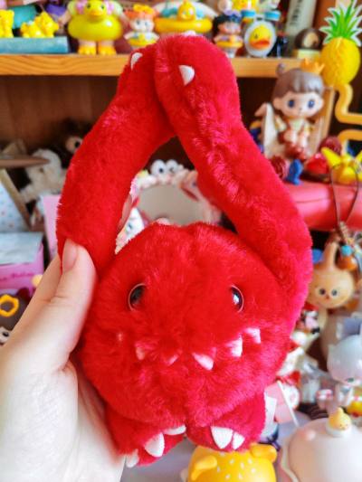 11.30号发出，12.31号收到，共计32天。重量9300g，日本国内+国际运费471r。近期海运速度一般般，建议发航空件。这只崽丑萌丑萌的，还带磁吸，真的是第一次尝试从日本买盲盒哈哈哈哈。