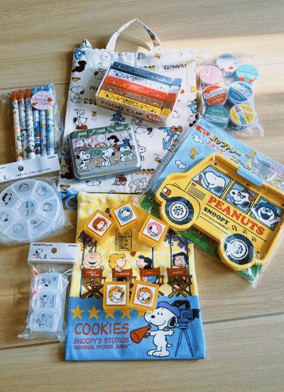 收到的第二箱史努比周边了，每周最期待周日发优惠券可以买买买啦！太上头了最近天天刷新看有没有什么好货哈哈哈