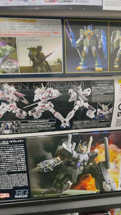 高达和frs一直作为胶佬的喜爱，其带来的体验非常之棒，也是在挖煤姬买到了好价高达与frs，终于可以开拼了