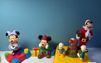 在挖煤姬的每次购物都像融入了迪士尼的节日气氛，充满惊喜与欢乐！这次收到的包裹如同精心准备的礼物，包装厚实可靠，每件商品都被悉心保护，完好如新。物流效率极高，服务细致周到，从下单到收货的整个过程都令人倍感愉悦。挖煤姬让每一次寻宝都成为值得期待的庆祝，绝对会持续回购！