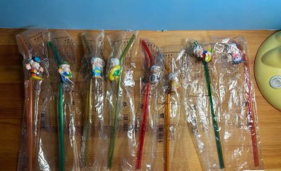 在挖煤姬的这次寻宝之旅，意外发现了极具复古情怀的藏品——犹如经典肯德基爷爷形象般亲切又充满回忆的吸管。包装依然无可挑剔，每一件物品都被厚实的缓冲材料悉心包裹，确保远渡重洋后仍完美如新。物流效率惊人，追踪信息清晰，客服响应迅速专业。整个购物流程顺畅愉悦，挖煤姬总能精准...