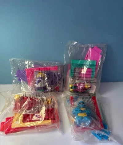 这次在挖煤姬的购物体验，就像观看一场精彩的冬季运动会，充满紧张期待与最终收获的喜悦！淘到的宝贝品相完美，包装扎实可靠，厚实的气泡垫提供了宛如专业运动防护般的安全保障。物流速度堪比速滑，高效迅捷，客服响应也如接力般流畅贴心。挖煤姬总能带来满分体验，是值得信赖的寻宝乐园...