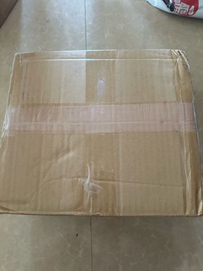 已经不知道是多少次用这个平台切周边了。这次切了很多我推的卡片，霓虹那边价格很划算，几块钱就能拿下国内一百左右的东西。物流选的是竹蜻蜓，十几天就到了，速度可以说很快，可以说是非常划算。包装也很到位，从图片中就可以看出，这几天下雨了快递也没有很大的问题，推荐捏