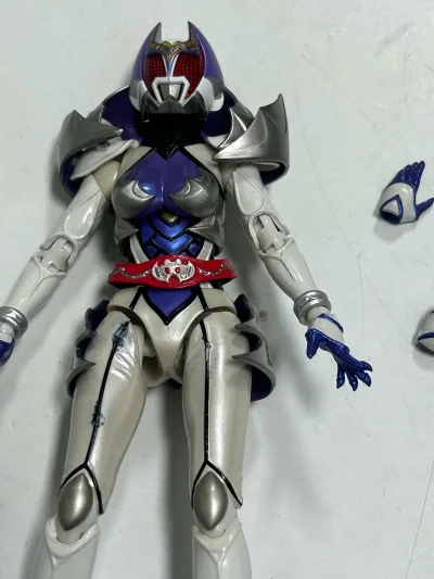 非常的开心的一次切煤。好价切了点美丽的东西。卖家发货很快，打包还是跟用心的。国际物流效率很快。东西到手很不错。关节紧实。把玩手感很好。还会继续支持