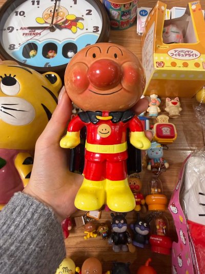 这次在App上淘的日本玩具太让人惊喜了！包装简直严丝合缝，多层防护加上气泡柱，毛绒玩具和易碎摆件到手完全没有磕碰，看得出非常用心。物流速度也超快，全程追踪清晰，从下单到拆箱一气呵成，保护得妥妥当当，必须五星好评！