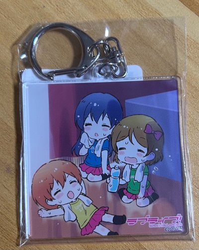 在挖煤姬淘日系周边的体验超赞！选了竹蜻蜓物流，运费划算，清关也很顺利，时效超出预期。平台打包特别严实，层层防护做得超到位，收到的周边品相完美，一点磕碰都没有。从下单到收货全程省心，日淘收谷选这个真的太香了！