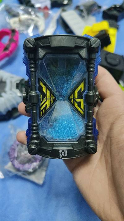 盖茨tv里的最终形态复活者盖茨，独特的沙漏设计非常的帅气好看，也是在挖煤姬买到了喜欢的表盘，谢谢挖煤姬